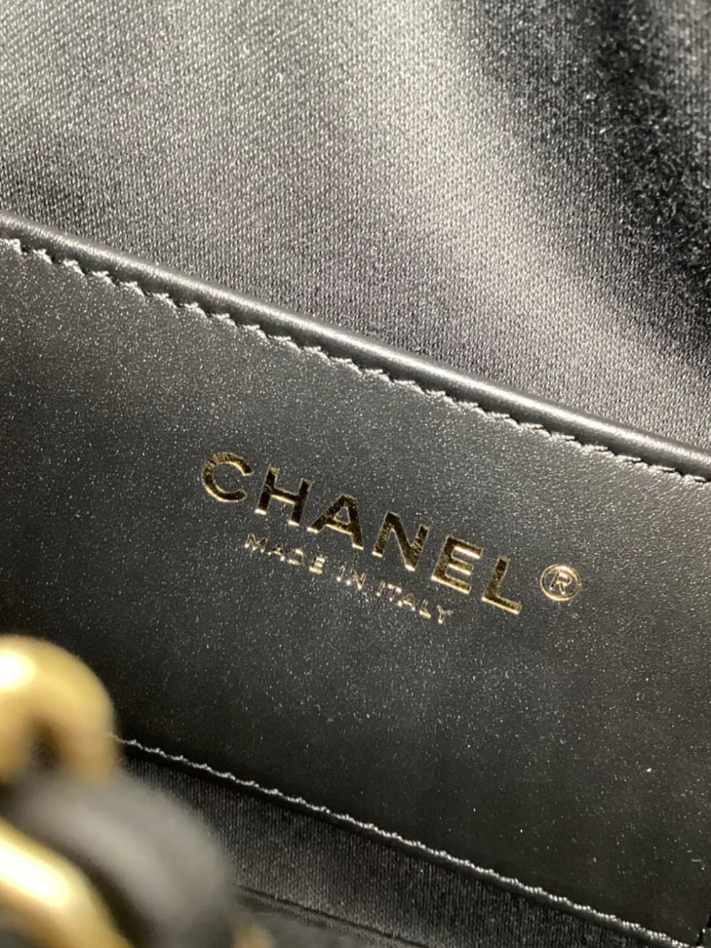 Interior CHANEL Made in Italy heat stamp